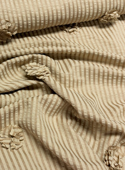 beige strepen met 3D bloem - seersucker