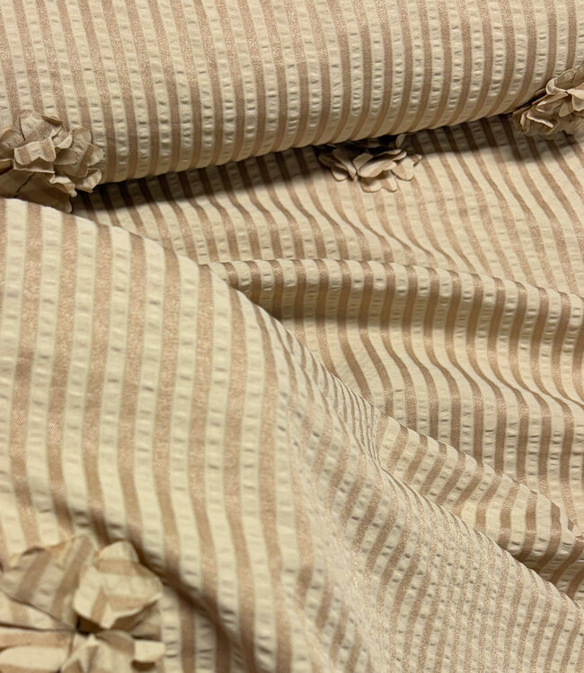 beige stripes with 3D flower - seersucker