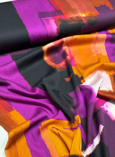 aubergine roest abstracte print - viscose satijn