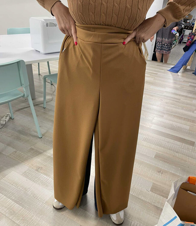 Bay pants or Kiki trousers 14/11/2026
