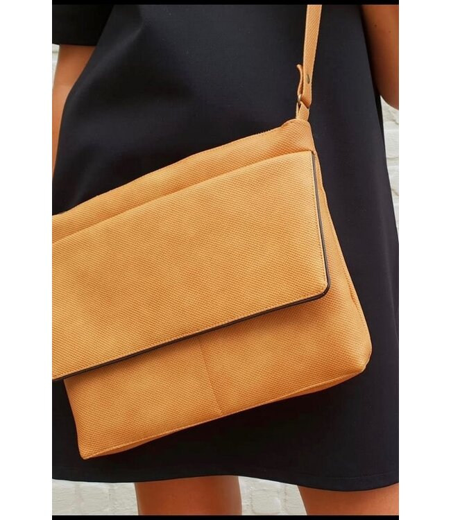 handbag Traverse bag 12/12/2026