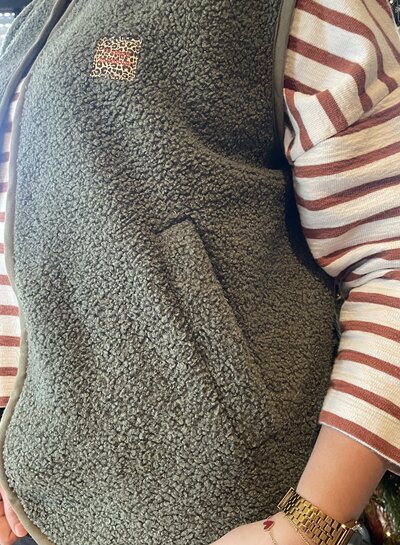 Junna vest 19/12/2026