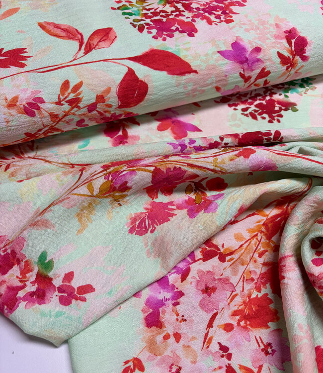 Madeline roze bloemen mint - viscose crêpe