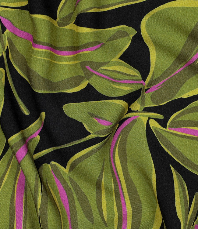 leaves - mosgroen op zwart - viscose