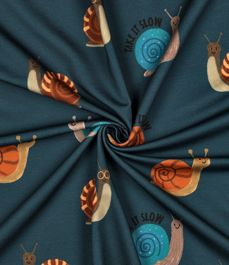 Take it slow snail petrol - zachte sweater
