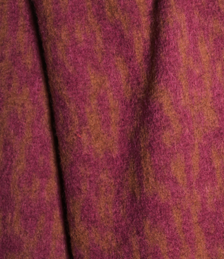 Atelier Jupe oker en fuchsia dierenprint - gebreide wolmix