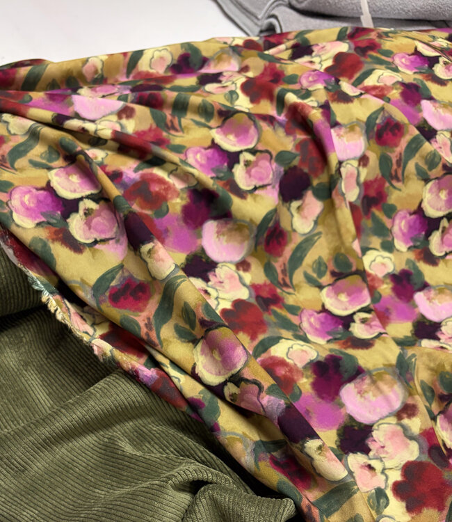 prachtige groen en violet viscose