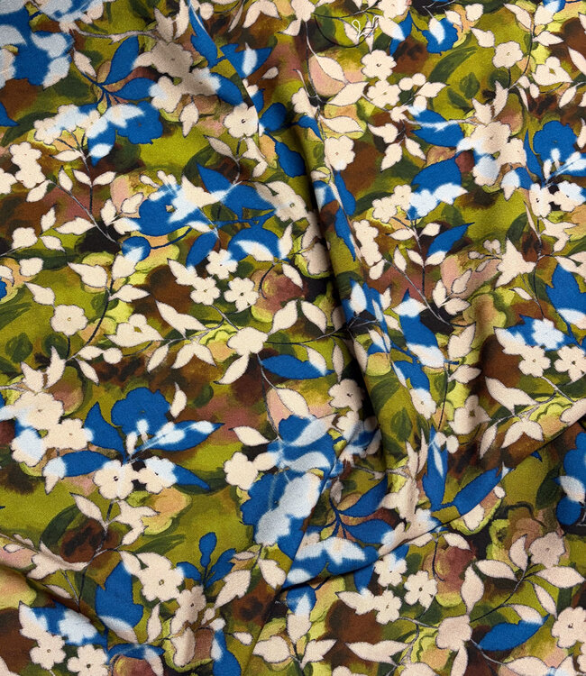 olijfgroen en denimblauwe bloemen viscose
