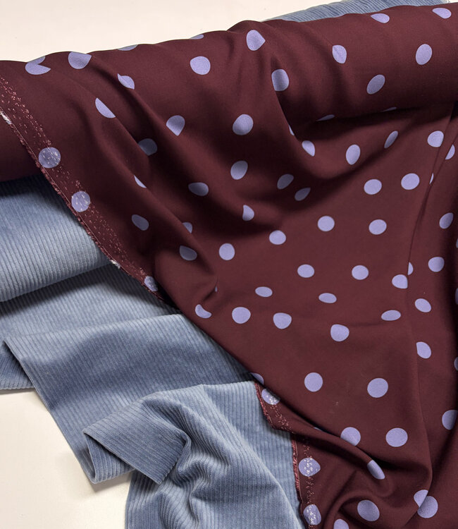 polkadots lila op aubergine - viscose