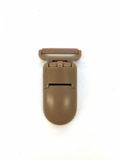 brown soother clip