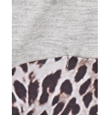 Notes Du Nord T-Shirt mit Leopardenmuster Detail grau