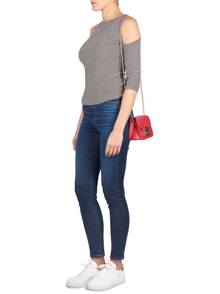 Áeron Cropped sleeve open shoulder top black-cream