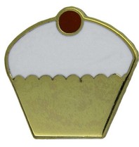 Godert.me Cupcake pin gold