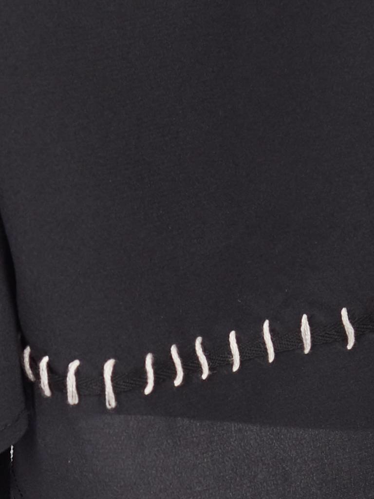 Áeron Off-shoulder top zwart