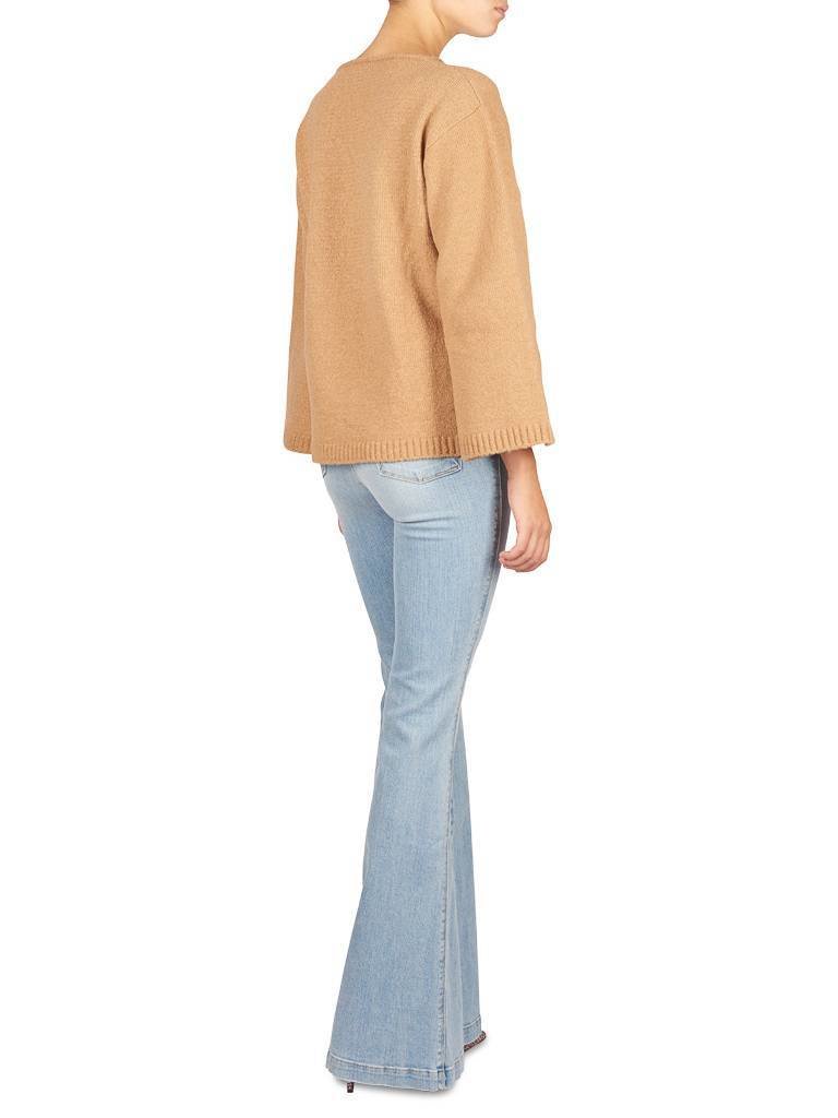 Aeron jumper with wide sleeves sand color