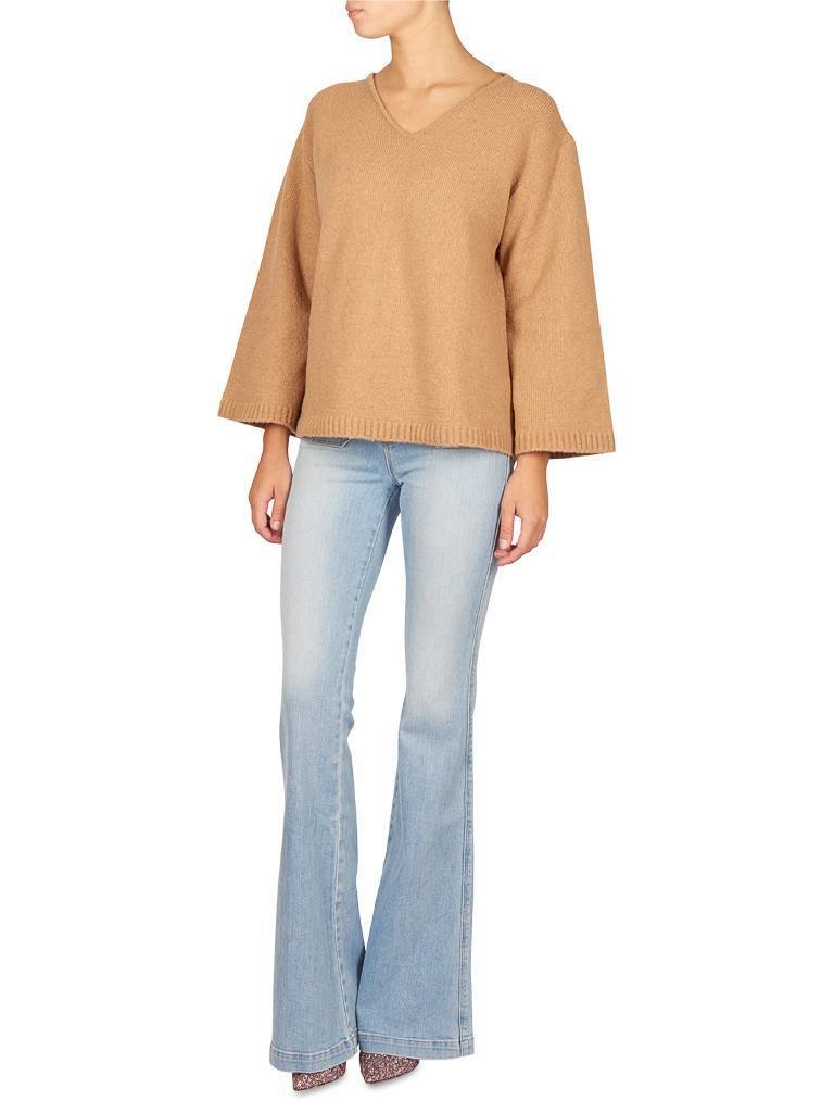 Aeron jumper with wide sleeves sand color