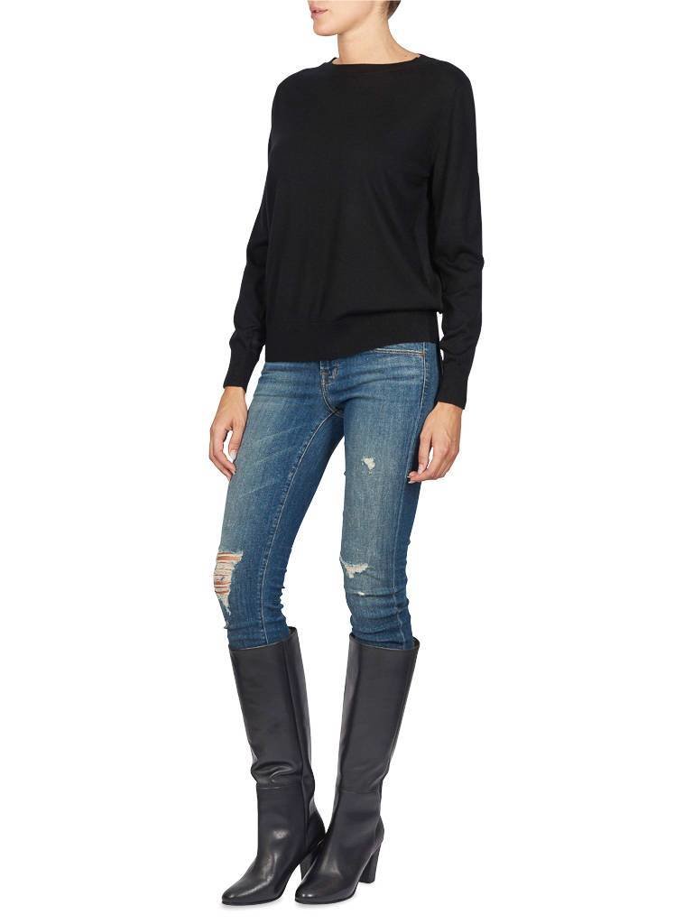 Avelon Amelia black sweater