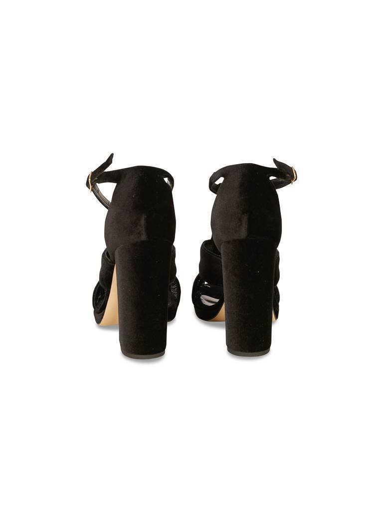 Atos Lombardini Velvet heeled sandals black