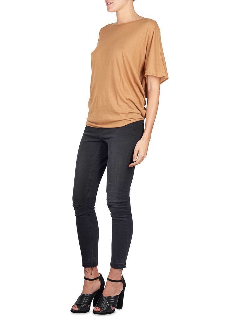 Avelon Faint top camel