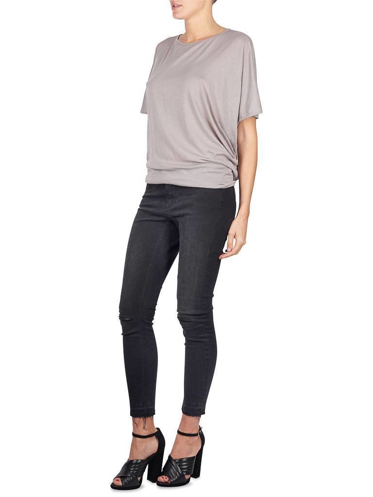 Avelon Faint top grijs