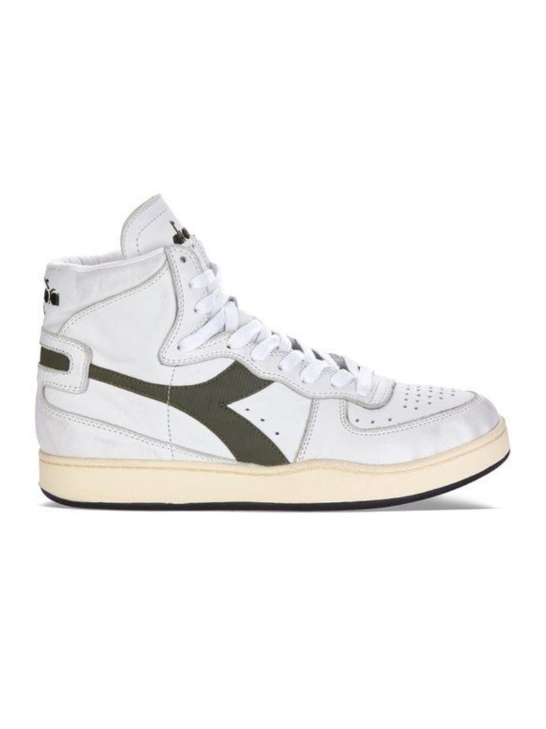 Diadora Basket used sneakers wit