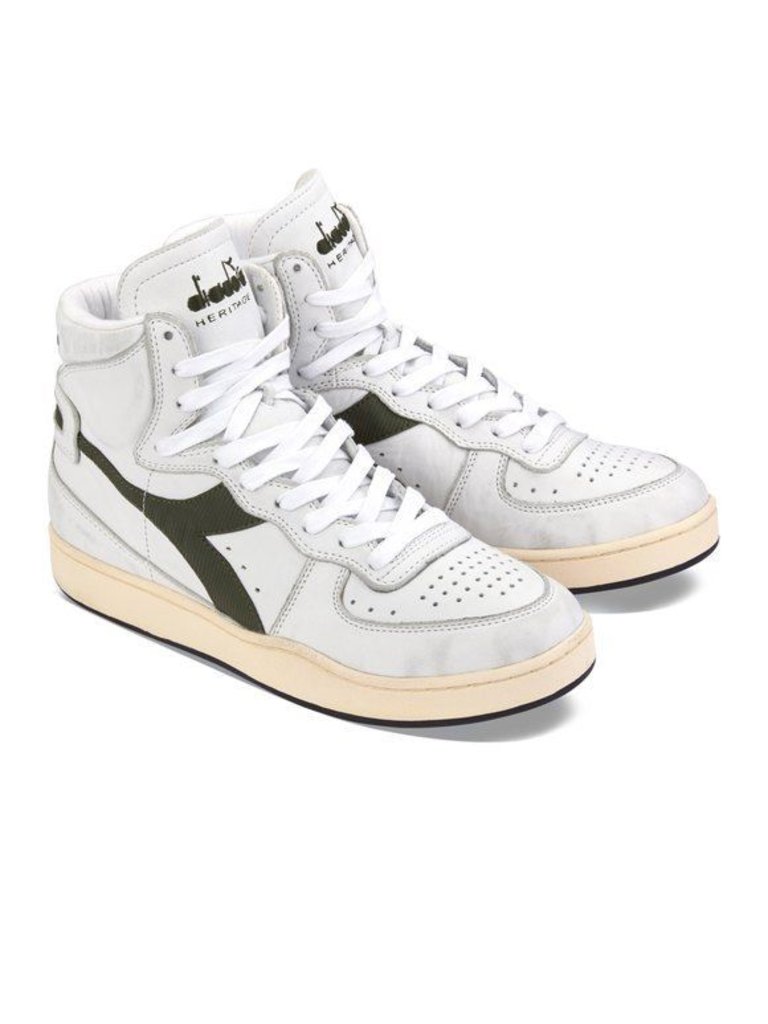 Diadora Basket used sneakers wit