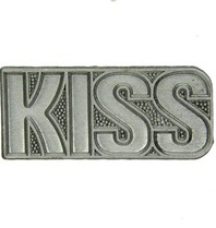 Godert.me Kiss pin silver