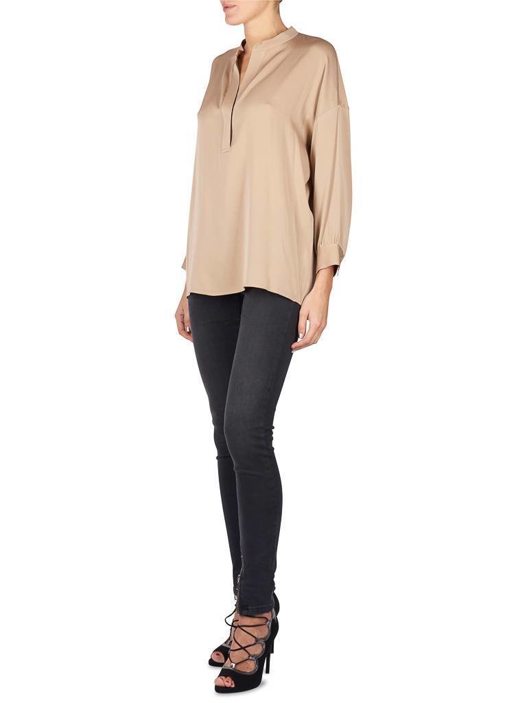 Vince V-Ausschnitt Bluse beige