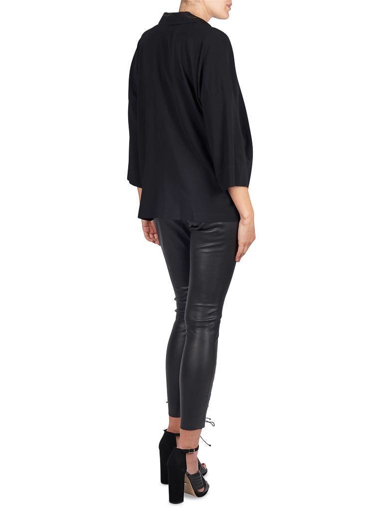 Vince V-Ausschnitt Bluse schwarz