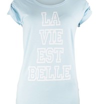 VLVT La vie est belle t-shirt lichtblauw