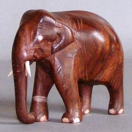 Elefant aus Ostindisch Palisander, 75 mm