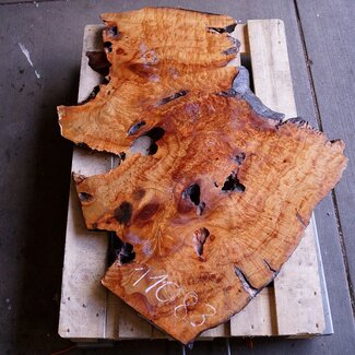 Kampfer Tischplatte, ca. 1200 x 750 x 38/50 mm, 31 kg, 11083