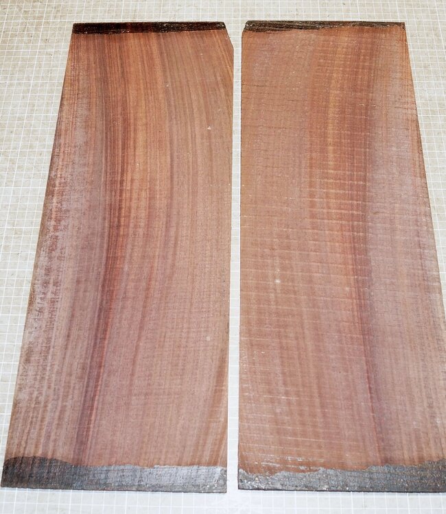 East indian rosewood, guitar bottoms, approx. 550 x 195 x 4 mm, ca. 1 kg