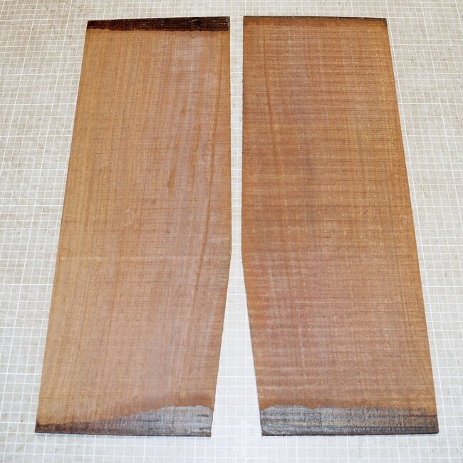 East indian rosewood, guitar bottoms, approx. 550 x 195 x 4 mm, ca. 1 kg