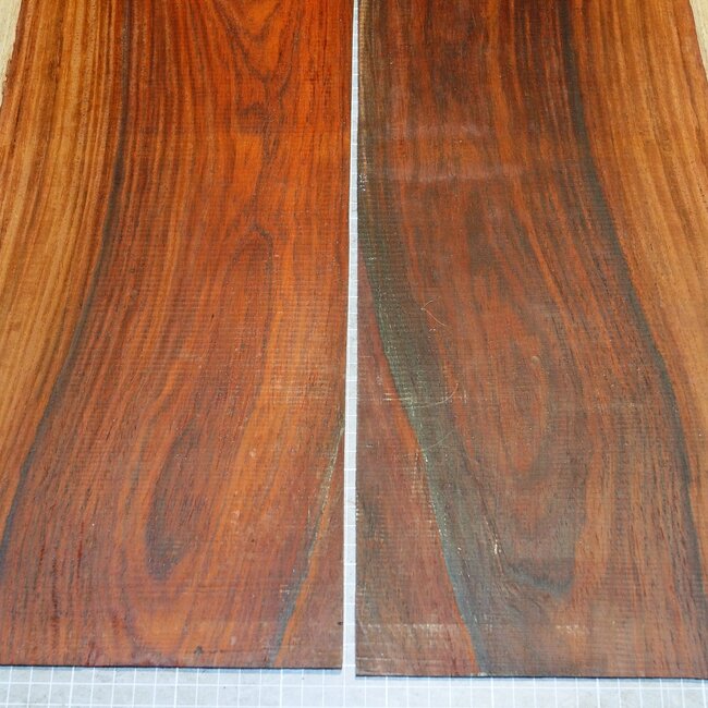 Cocobolo rosewood, guitar bottoms, approx. 550 x 230 x 3 mm, ca. 1,1 kg