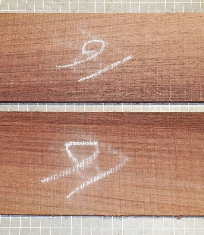East indian rosewood, guitar sides, approx. 800 x 110 x 4 mm, ca. 0,8 kg