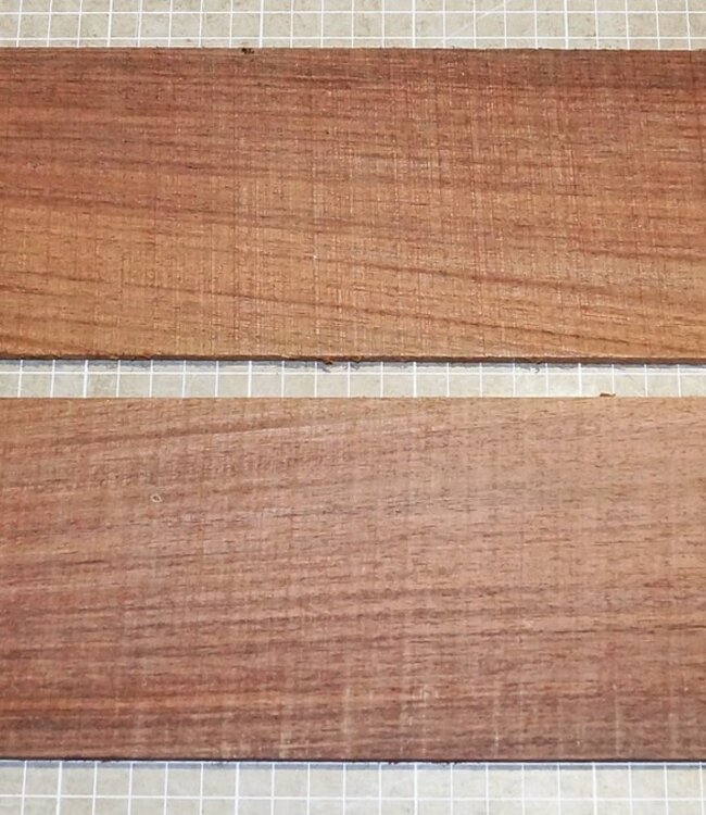 East indian rosewood, guitar sides, approx. 800 x 110 x 4 mm, ca. 0,8 kg