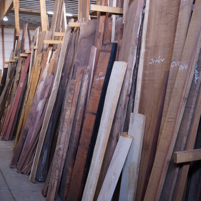 Walnut, lumber, kiln dried, 26, 35, 52, 65 mm  - Copy