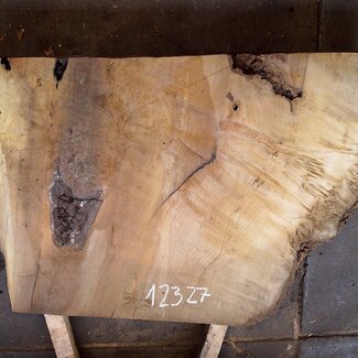 Laurel Burl, table top, approx. 1200 x 820 x 65 mm, 12327