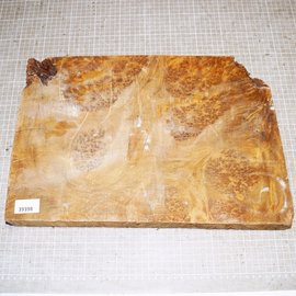 Golden Madrone Maser, ca. 435 x 295 x 45 mm, 4,9 kg