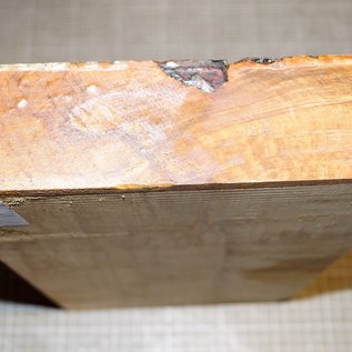 Spitzahorn geriegelt, ca. 380 x 205 x 49 mm, 2,3 kg