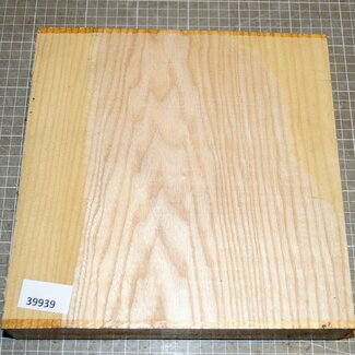 Ash, approx. 255 x 255 x 50 mm, 2,1 kg