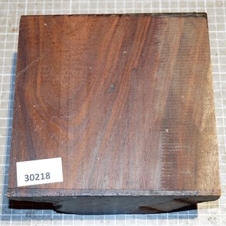 East Indian Rosewood, approx. 175 x 175 x 75 mm, 1,4 kg