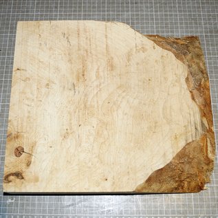 Esche Maser, ca. 350 x 310 x 53 mm, 4,0 kg