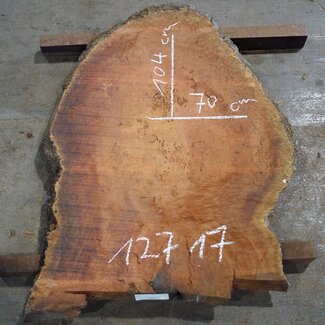Eucalyptus burl table top, approx. 1040 x 700(1090x820) x 52 mm, 12717