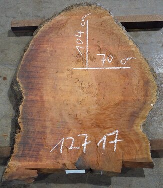 Eucalyptus Maser Tischplatte, ca. 1040 x 700(1090x820) x 52 mm, 12717