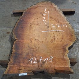 Eucalyptus burl table top, approx. 1110 x 770(1200x900) x 52 mm, 12718