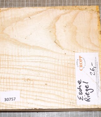 Esche Riegel, ca. 220 x 210 x 50 mm, 1,5 kg