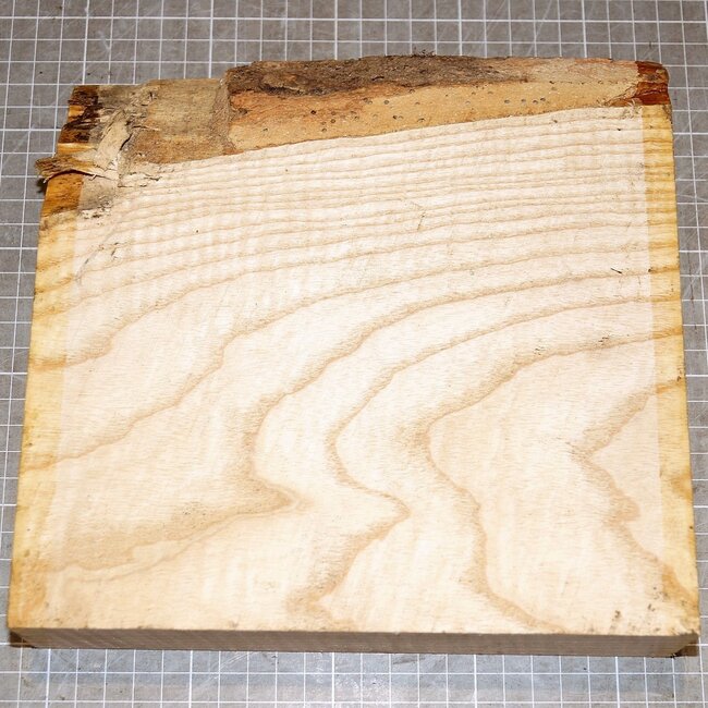 Esche Riegel, ca. 220 x 210 x 50 mm, 1,4 kg