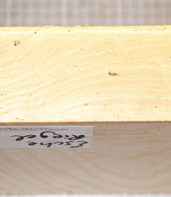 Esche Riegel, ca. 220 x 220 x 50 mm, 1,6 kg